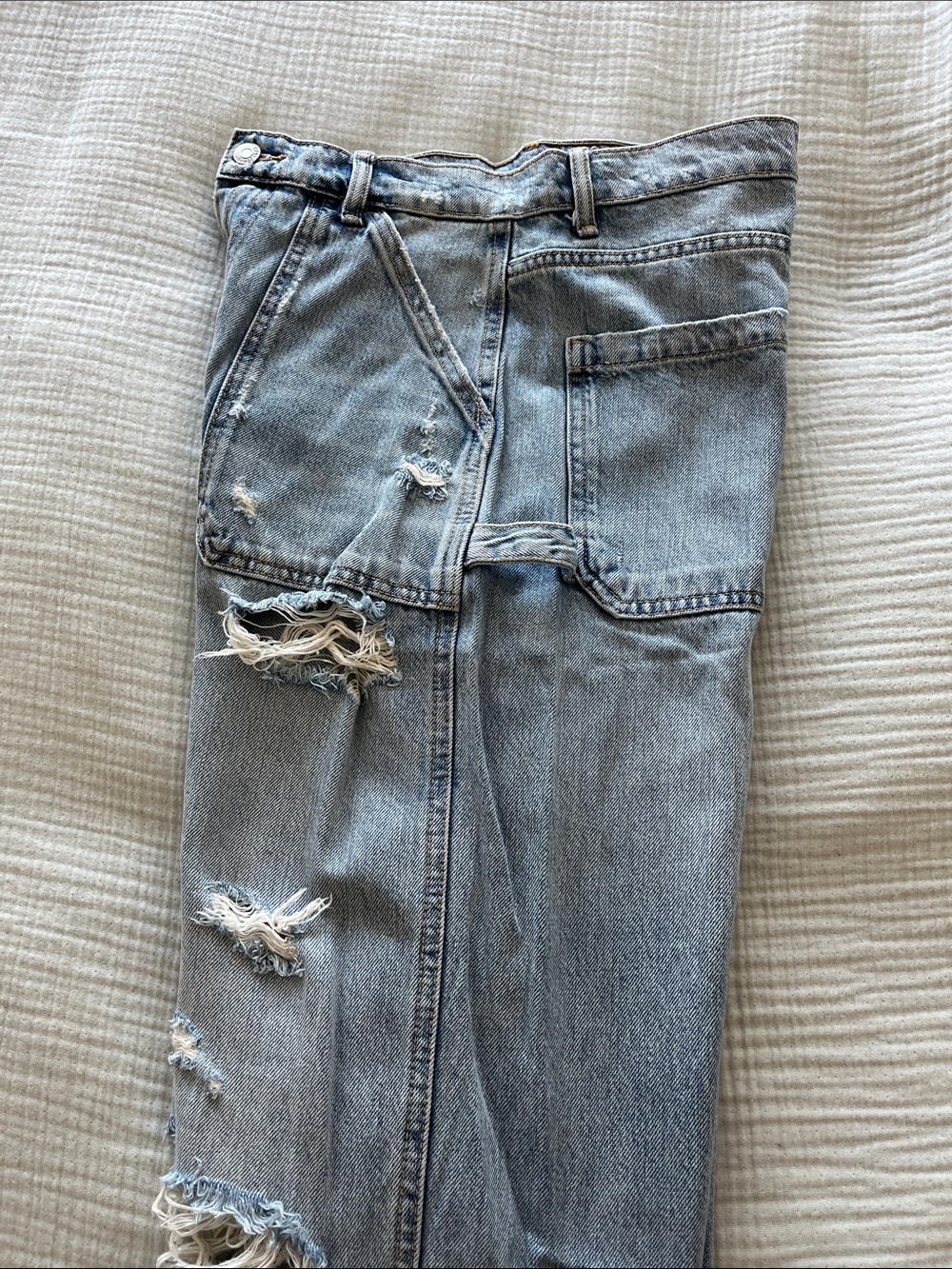 ZARA Wide Leg Distressed Utility Jeans - Picture 4 of 4